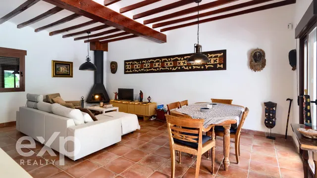 Casa mediterránea con carácter propio en Murla — 37