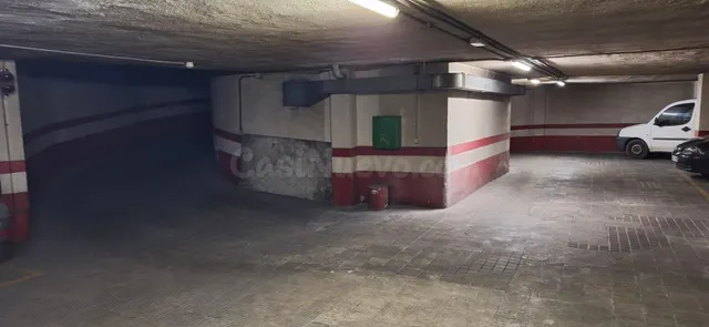 Plaza de garaje para coche pequeño - foto 5