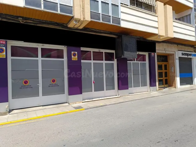 Local comercial, en una ubicación inmejorable, c/ Pablo Igle