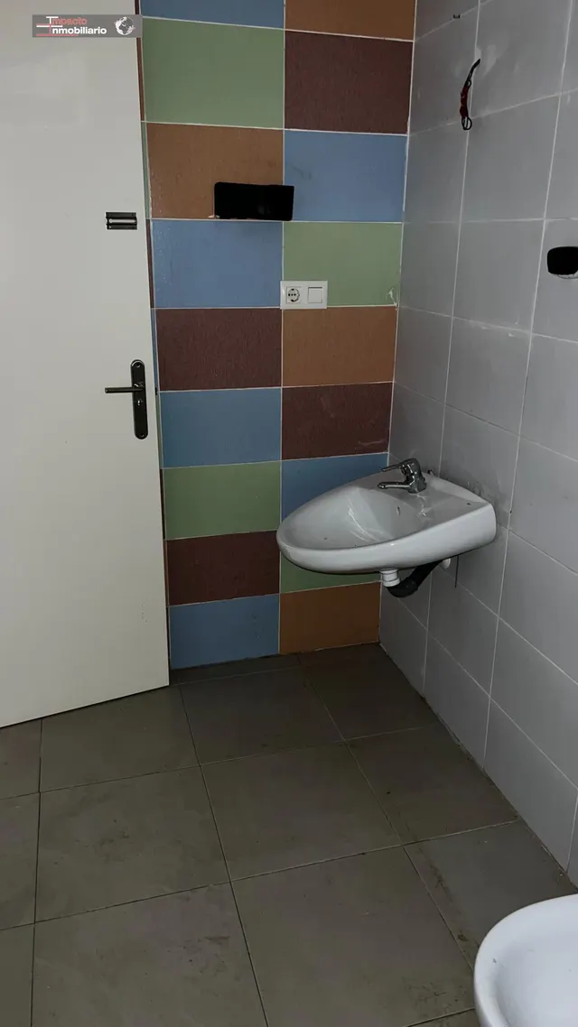 Amplio y luminoso piso en Vera Pueblo — 9