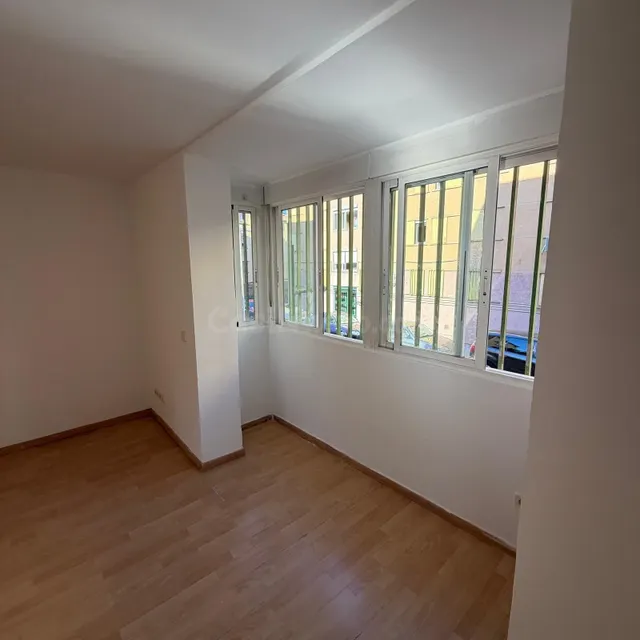 OPORTUNIDAD EN LA ZONA DE ARCOS JALON — 2