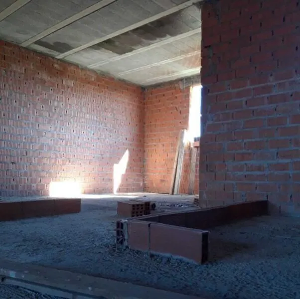 OBRA PARADA EN VILLA DE SOTO — 9