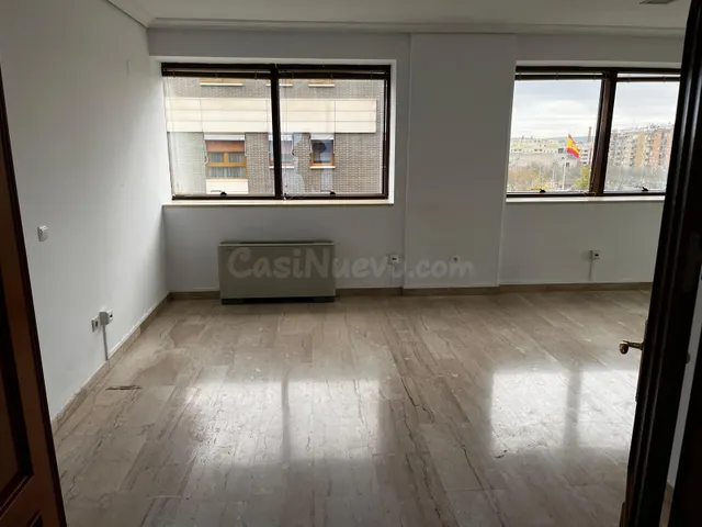 Oficina con 4 despachos en gran capitan, cordoba — 3