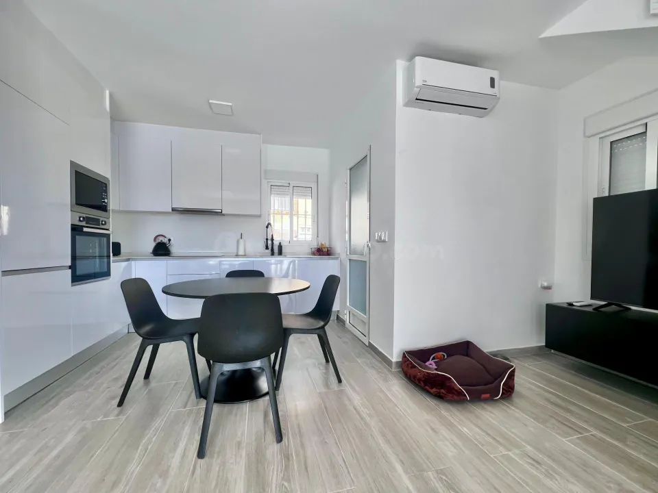 Villa de 5 dormitorios y 4 baños en San Miguel de Salinas (Alicante)