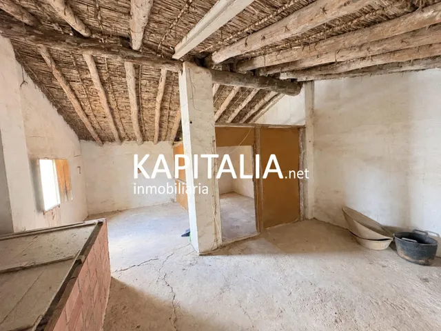 BONITA CASA A LA VENTA CON GARAJE EN BOLBAITE — 28