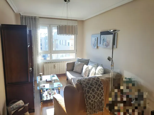 Moncasa vende piso en sector 8. Palencia — 24