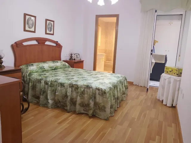 Vivienda con patio grande, ascensor y garaje! — 11