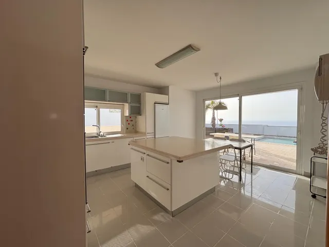Magnífico chalet independiente con vistas al mar y piscina en Radazul. — 19