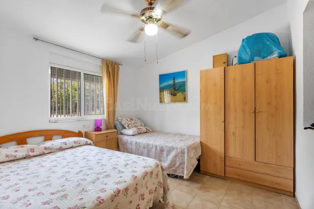 Bungalow en planta baja a 400 metros de la Playa de Los Náufragos — 21