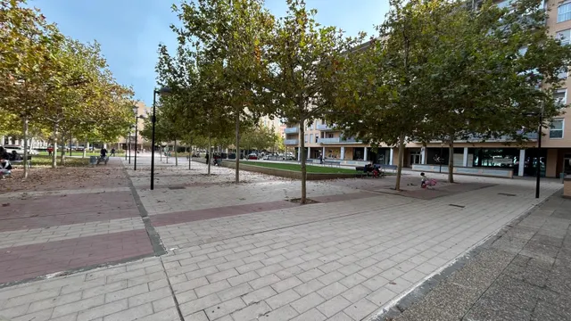 Rosales del Canal — 13