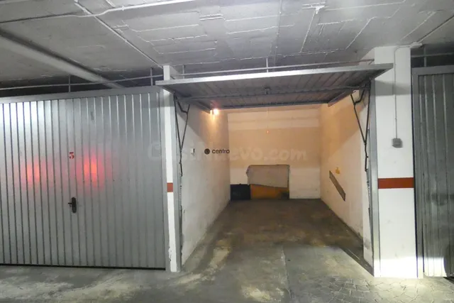 Garaje cerrado zona Pablo Iglesias — 3