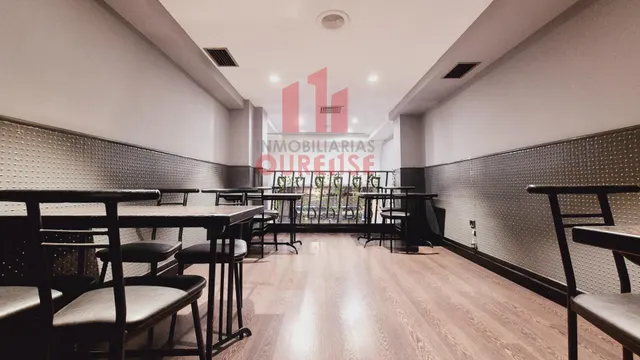 LOCAL COMERCIAL CON LICENCIA DE CAFETERÍA EN O COUTO — 8