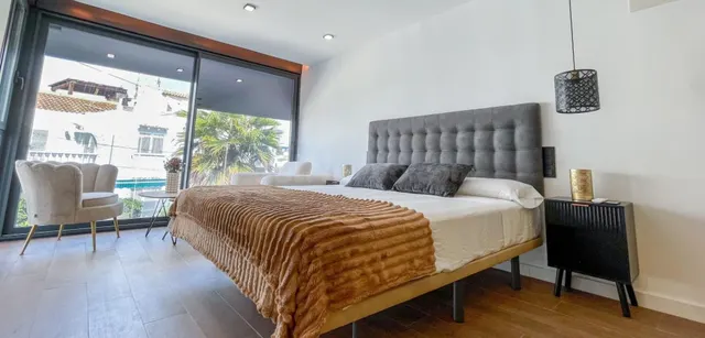 Casa 3 habitaciones 160m² en venta - Estacion de autobuses — 15