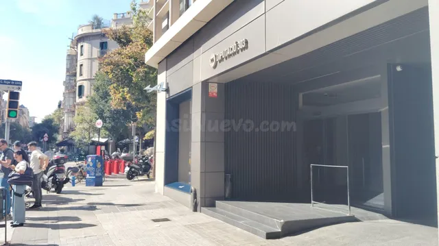 Parking 7m² en alquiler - Eixample - foto 2