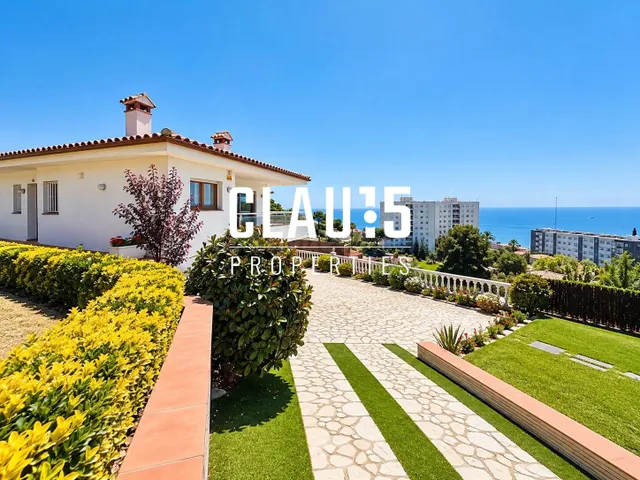 Casa independiente en venta con piscina privada y espectacul - foto 5