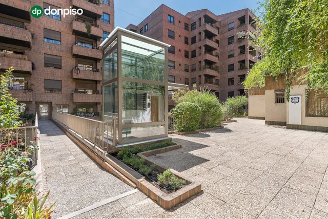 PRECIOSO ESTUDIO DE LUJO EN URBANIZACION TRIUNFO JARDIN — 49