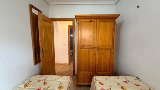 Piso en venta en Playa del Acequión (Torrevieja) - 2 habitaciones, vistas al mar, esquina y ascensor — 9