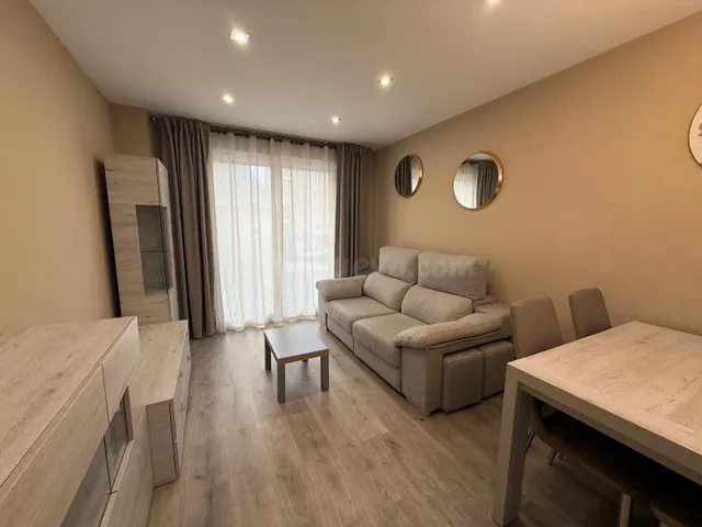 Moderno Apartamento en Alquiler en la Zona Alta de Ponferrada 700€ — 5