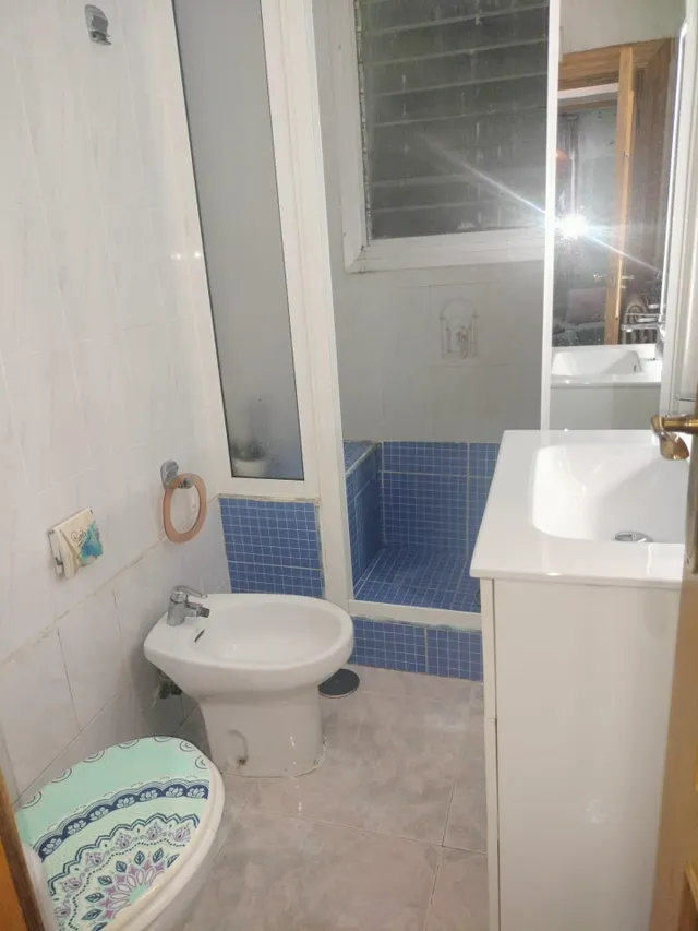 OCASION - PISO PARA REFORMAR DE DOS DORMITORIOS CON GRAN PATIO EN VIRGEN DEL REMEDIO — 19