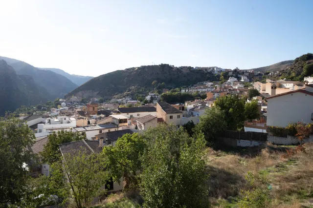 Amplísima casa en Güejar Sierra con espectaculares vistas — 18