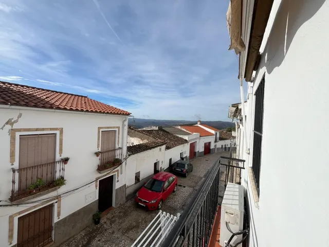 Gran casa de pueblo en el centro de  Zufre!!! — 7