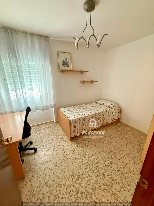 Piso en la céntrica zona de San Pedro — 9