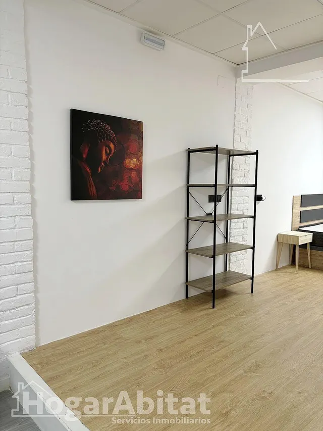 ¡EN PLENO CENTRO! ESTUDIO CONFORTABLE, IMPECABLE Y REFORMADO A ESTRENAR — 15