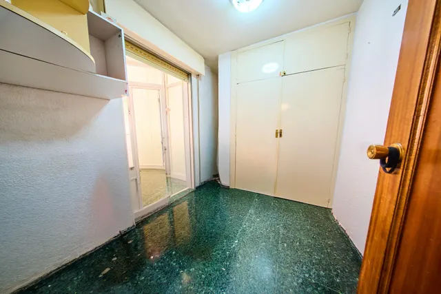 Piso Alminares del Genil, pisazo de 195 m2 con piscina, sauna y gimnasio — 27