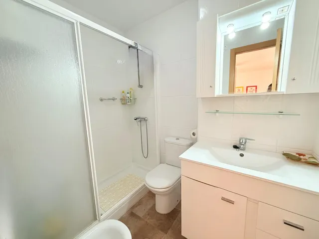 Apartamento en la Urbanización Alisios, situada en el kilómetro 4 de La Manga del Mar Menor. — 19