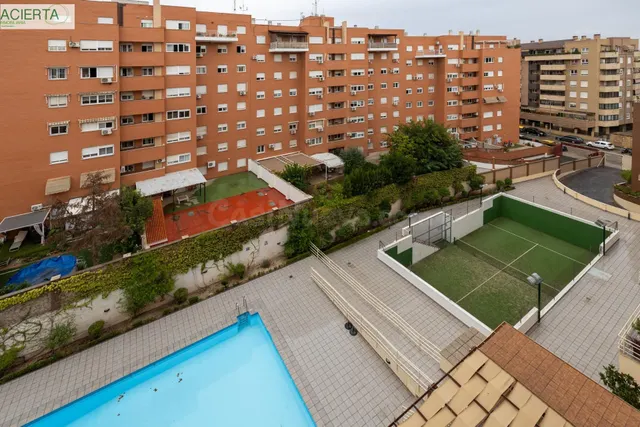 Piso de dos dormitorios en Sanders, en urbanización privada 