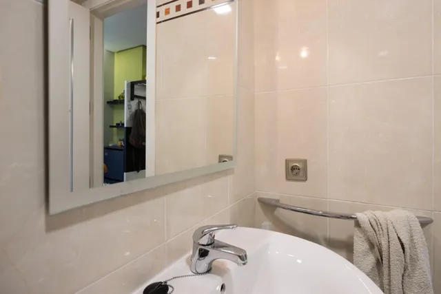 Se vende piso en laguna — 30