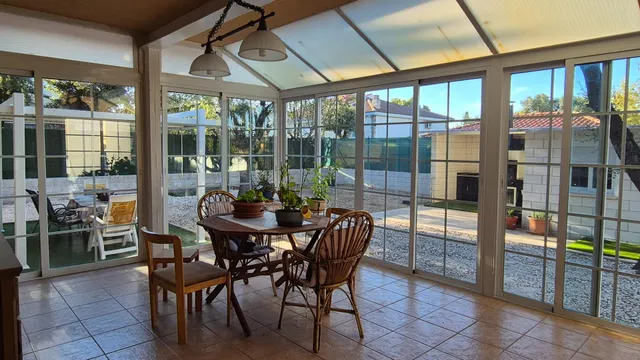 Original chalet con piscina cubierta — 34