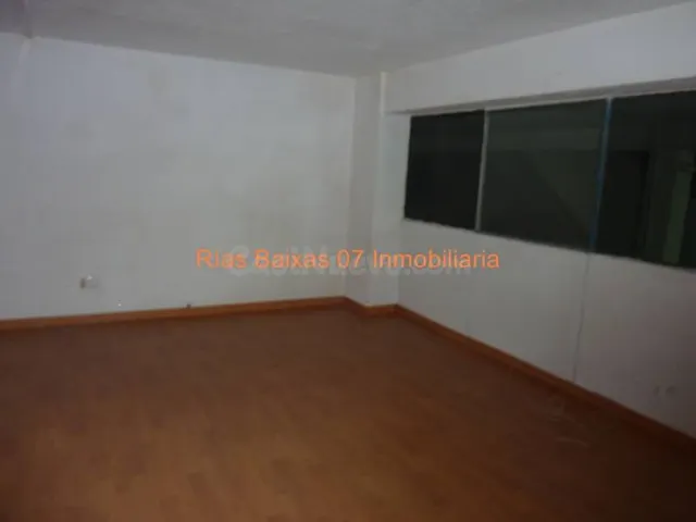 REF 1552 LOCAL 400 m2 CHAPA PINTURA MOS - foto 4