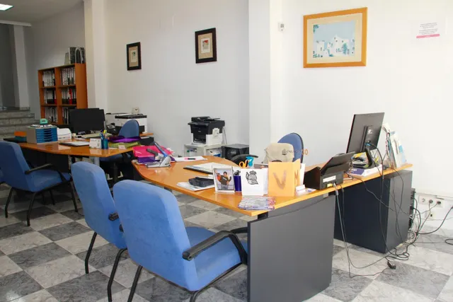 Dos locales comerciales en el centro de Benidorm — 4