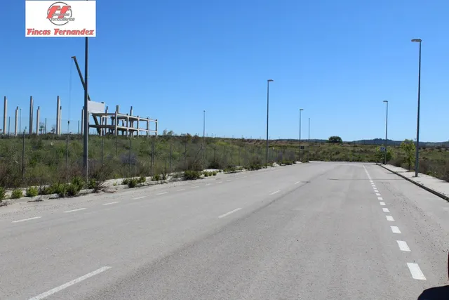 Terreno industrial a la venta en el Sector XXV de Velilla de San Antonio — 6