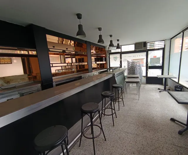 Venta local comercial en Zalla — 4
