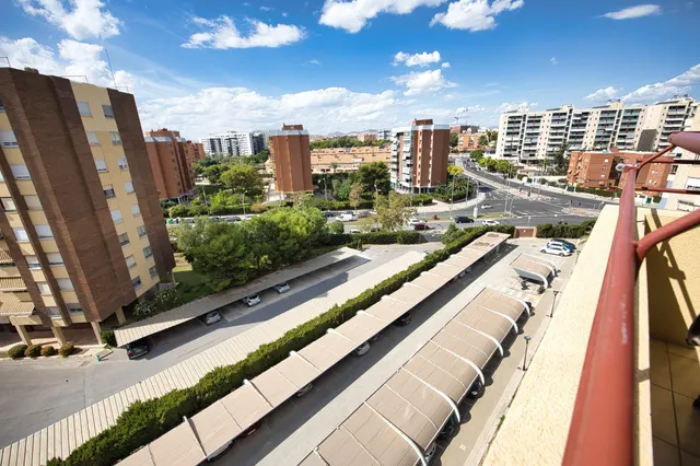 Vivienda de 4 dormitorios con terraza y urbanización en san blas — 31