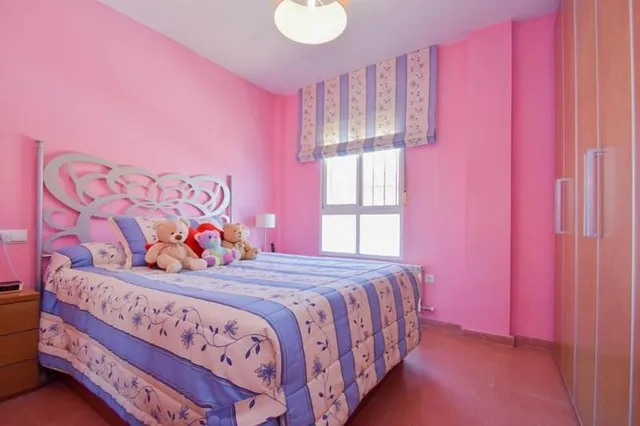 CASA PAREADA EN ALHENDÍN, GRANADA — 17