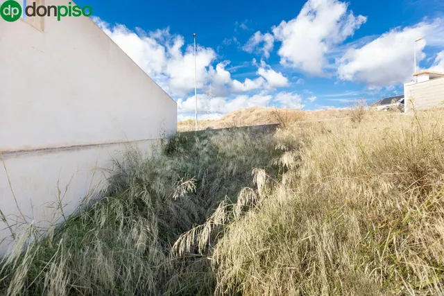 TERRENO A LA VENTA EN PELIGROS — 11