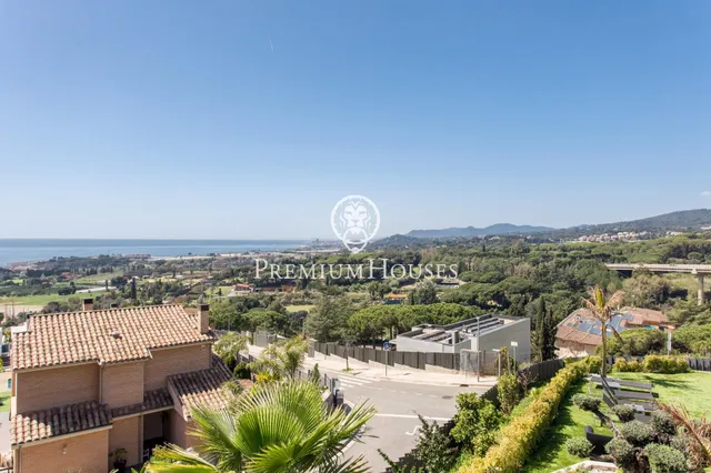 Casa en venta en Sant Vicenç de Montalt con espectaculares vistas al mar — 29