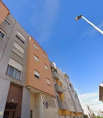 SE VENDE local comercial OKUPA en C CL SIERRA ESPUÑA,18 Esc - foto 2