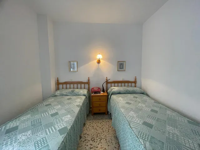 Ático de 3 dormitorios con amplia terraza y vistas al mar en Guardamar del Segura — 21