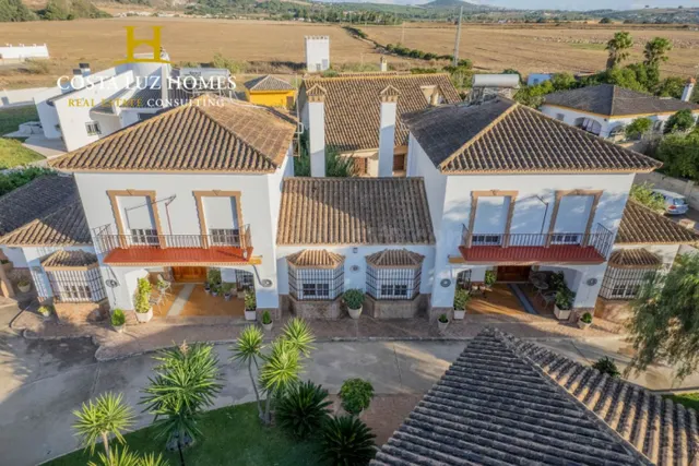 Chalet 8 habitaciones 519m² en venta - Santiscal - foto 4