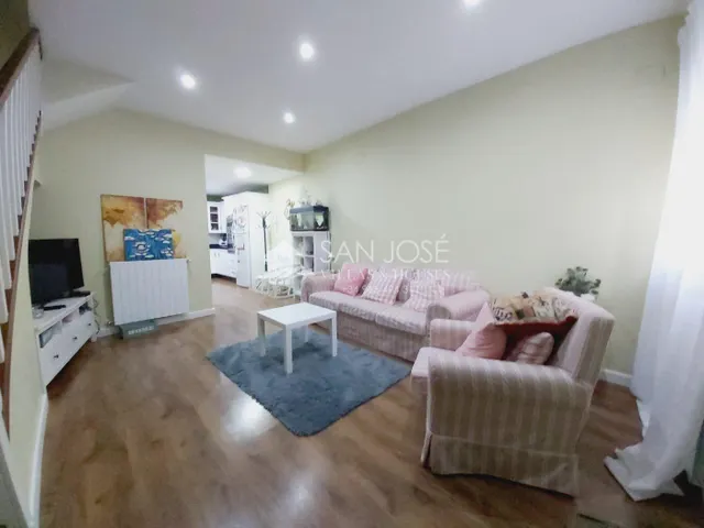 Se vende casa reformada en 2017 en pleno centro historico de Aspe — 13