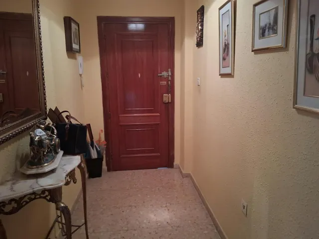 Amplio y Luminoso piso en  zona Fiesta del Árbol con ascensor. — 22