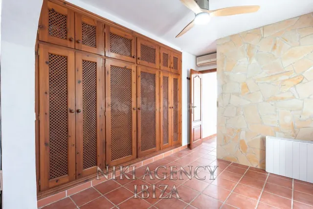 Casa-Chalet en Venta en Santa Eularia Des Riu Baleares — 33