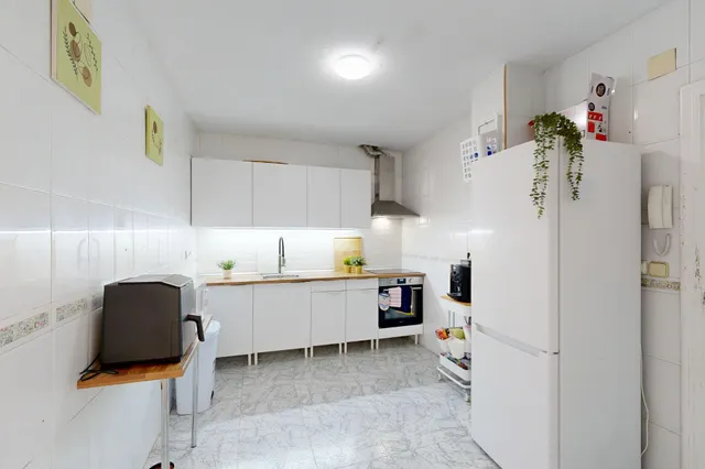Espacioso piso en Canteras con gran dormitorio principal en suite, patio y plaza de garaje. Cartagena — 31