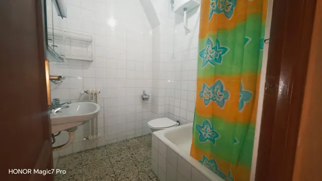 Venta de piso en Zamora zona tres cruces, 4 dormitorios, 2 baños, galería — 11