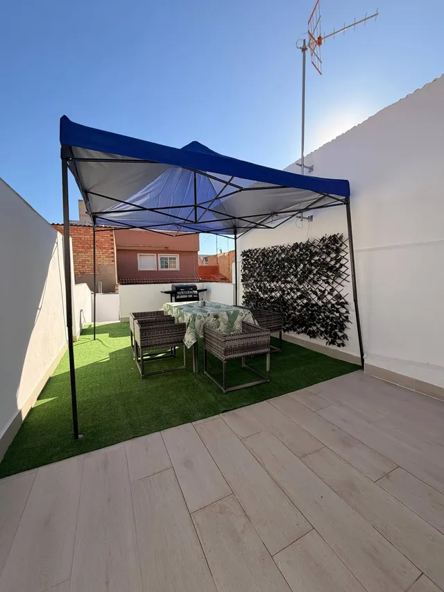 habitaciones EN ALQUILER DE TEMPORADA — 22
