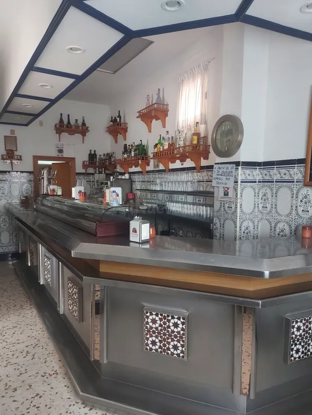 Restaurante 150m² en venta - Centro — 3